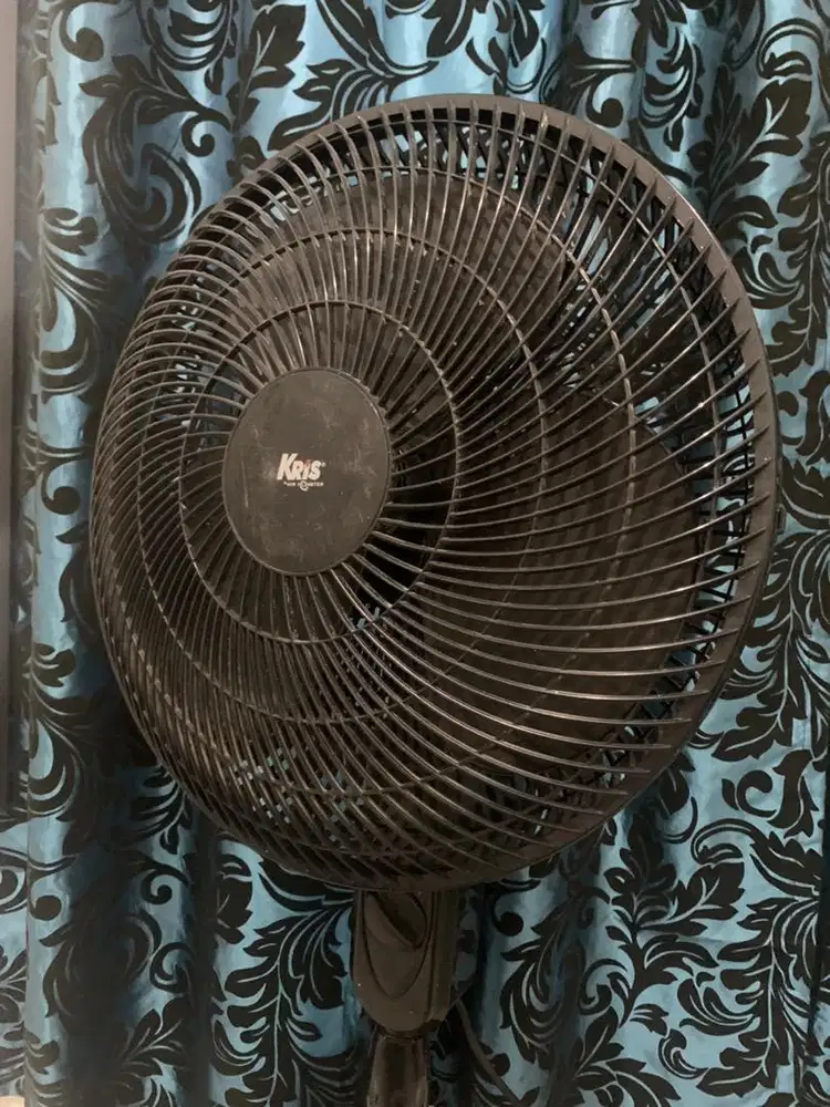 Kipas angin merek krisbow
