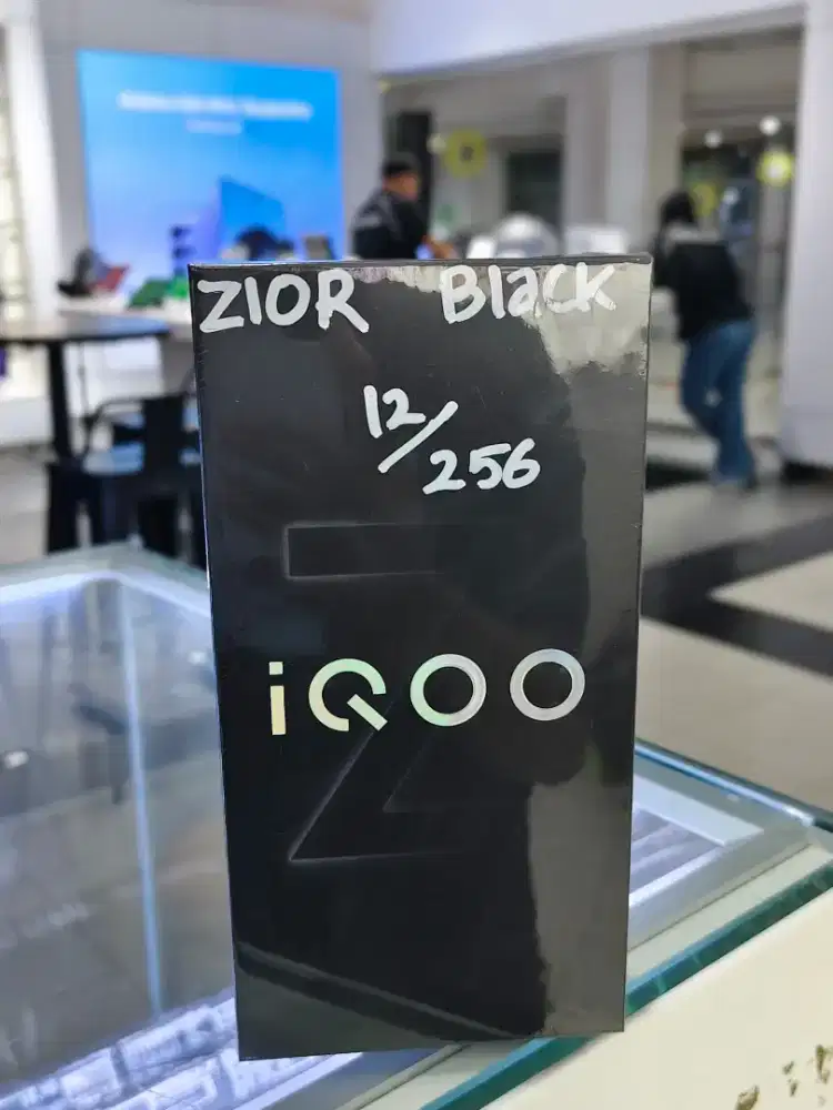 Iqoo Z10R 5g 12/256 Newwww