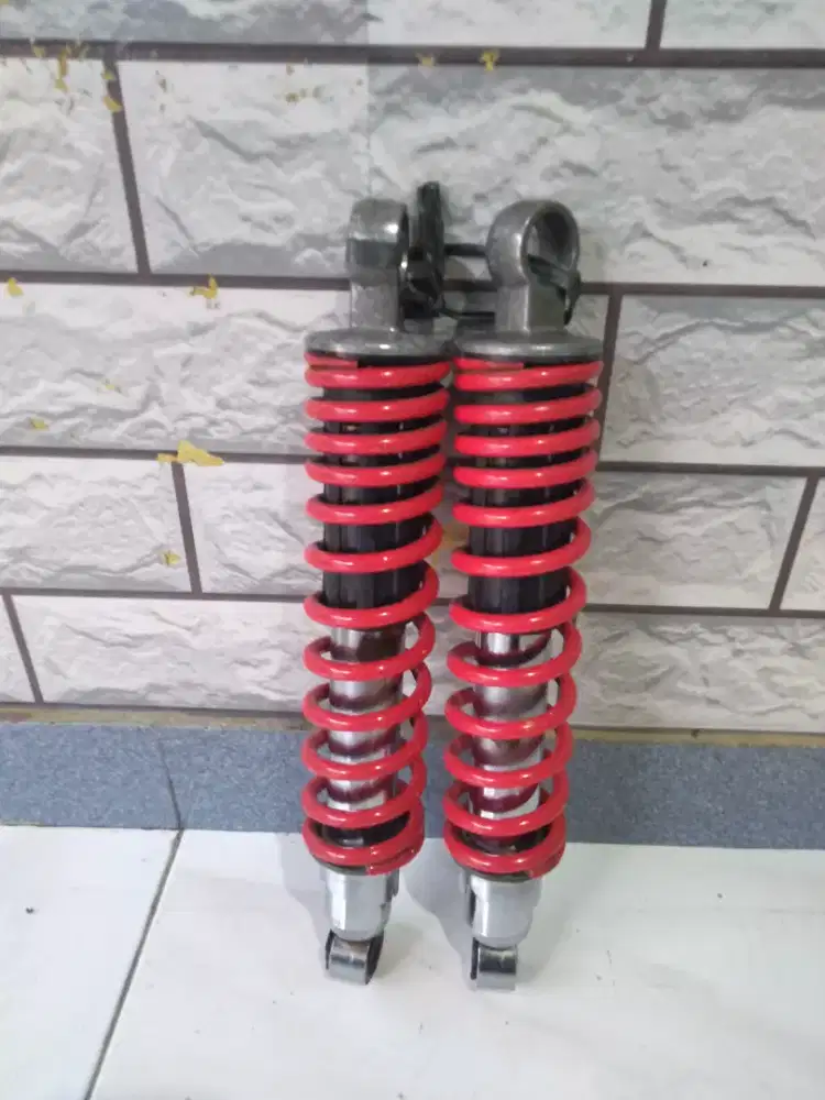 Jual Shock belakang bekas Honda Verza
