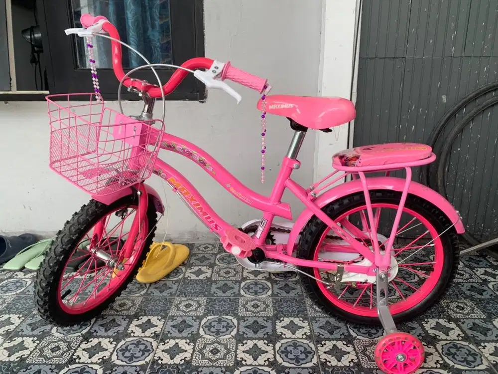 Sepeda anak merek maximus