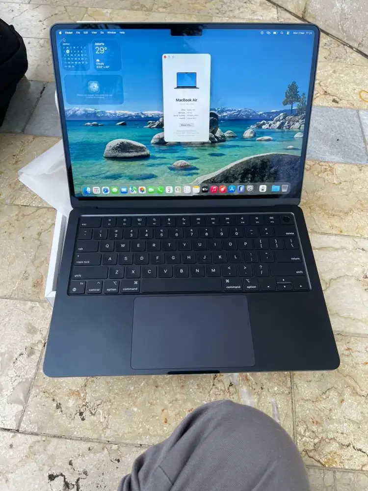 Macbook Air M3 16/256 iBox Fullset Original