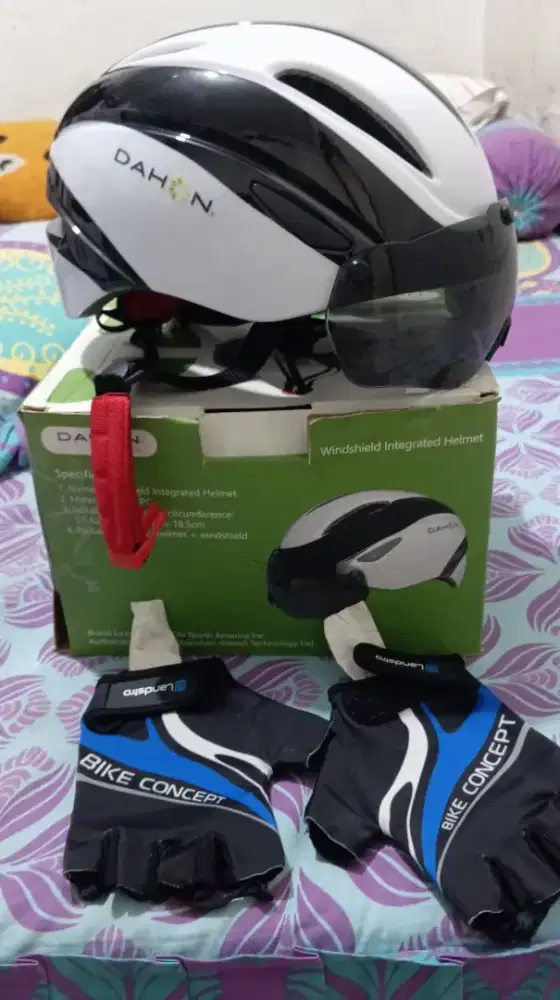 Helem dahon like new