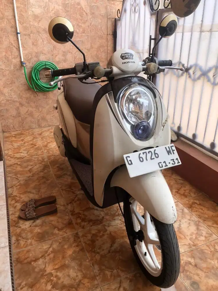 Honda Scoopy 2011