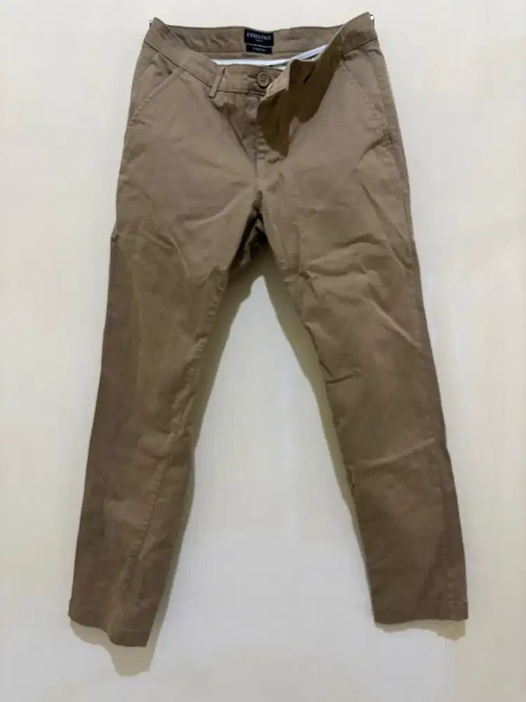 celana executive warna khaki
