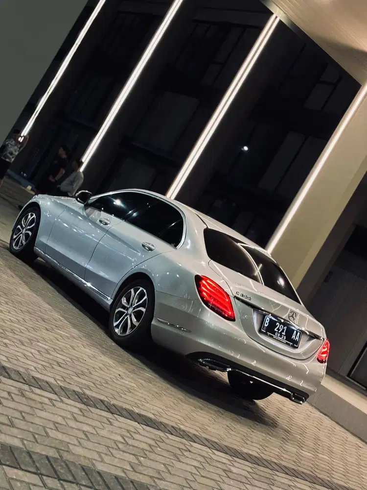 Mercedes-Benz C200 W205 2014 Bensin
