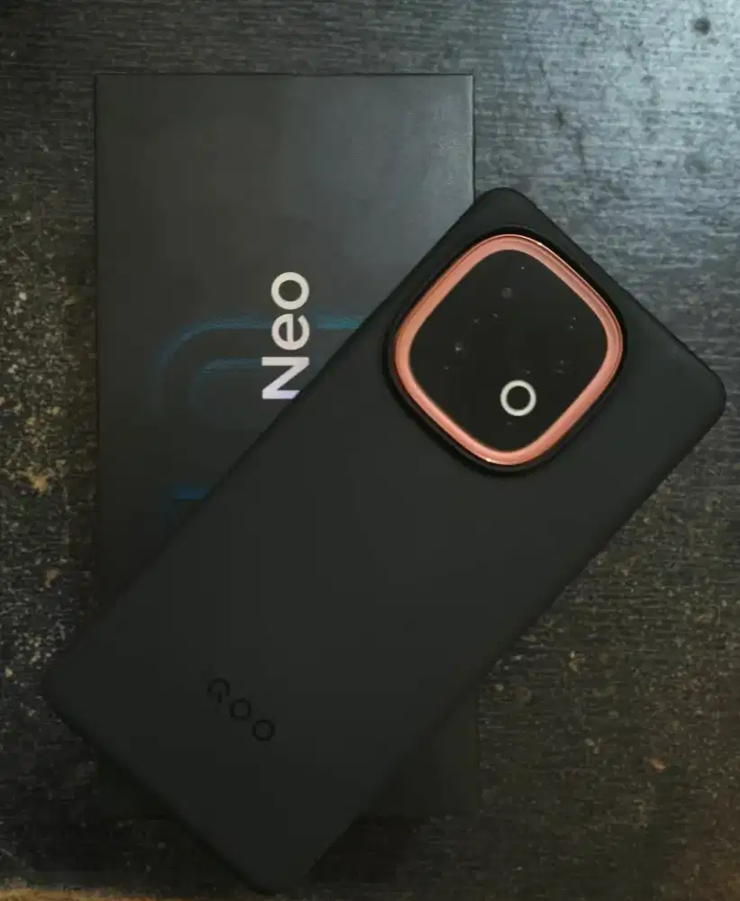 WTS IQOO NEO 10 VARIAN TERTINGGI 16/512  HB 100% LIKE NEW