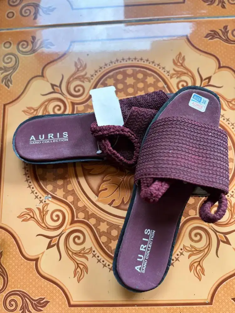 Sandal Wanita auris