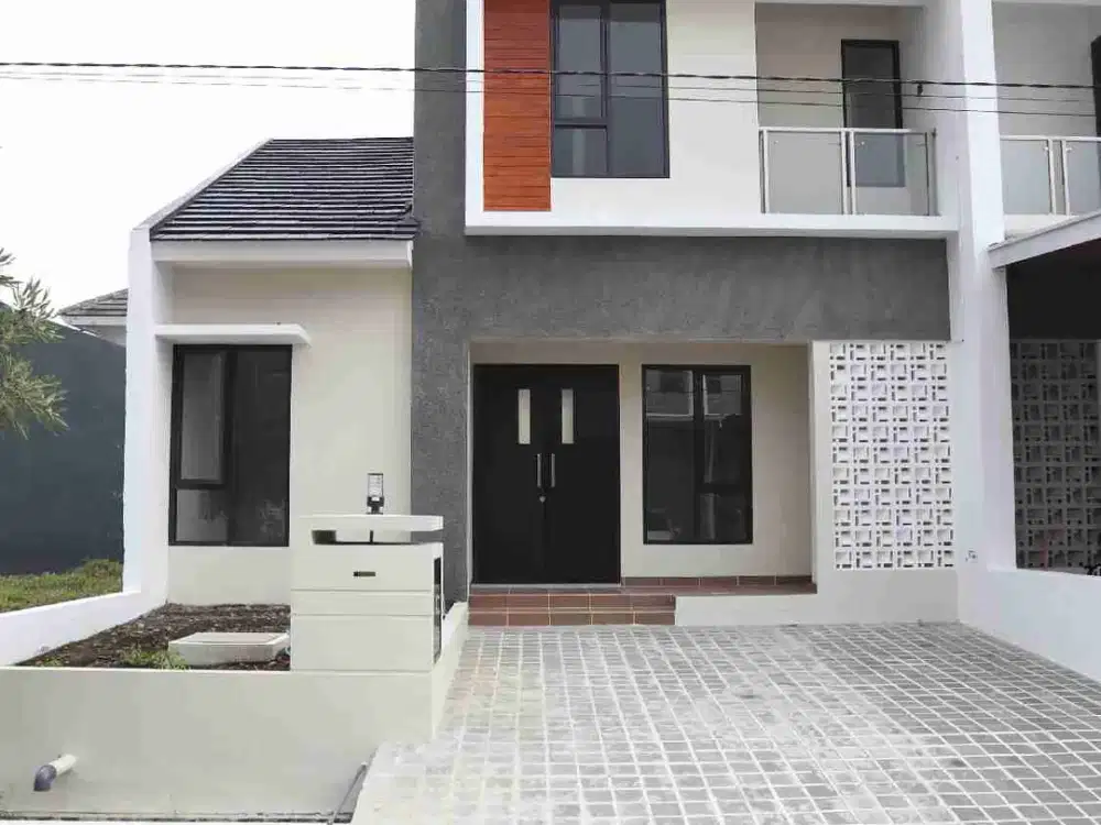 Rumah 2 lantai dekat kampus undip tembalang semarang