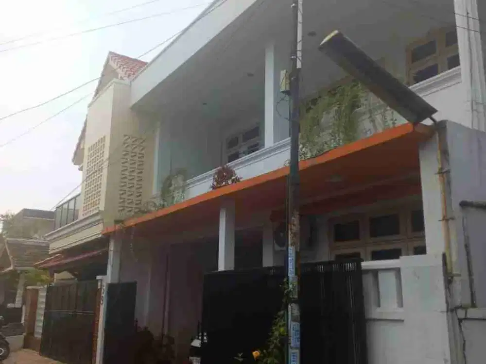 Rumah Asri bebas banjir di komplek Area Rempoa