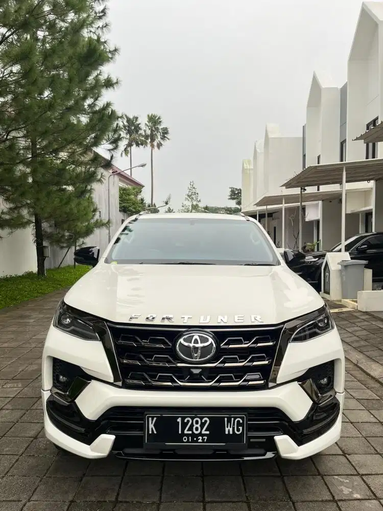 FORTUNER VRZ GR SPORT SUPER ANTIK !