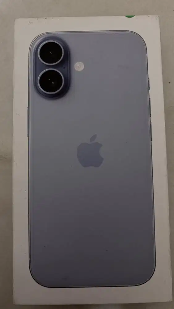 Iphone 17 warna biru