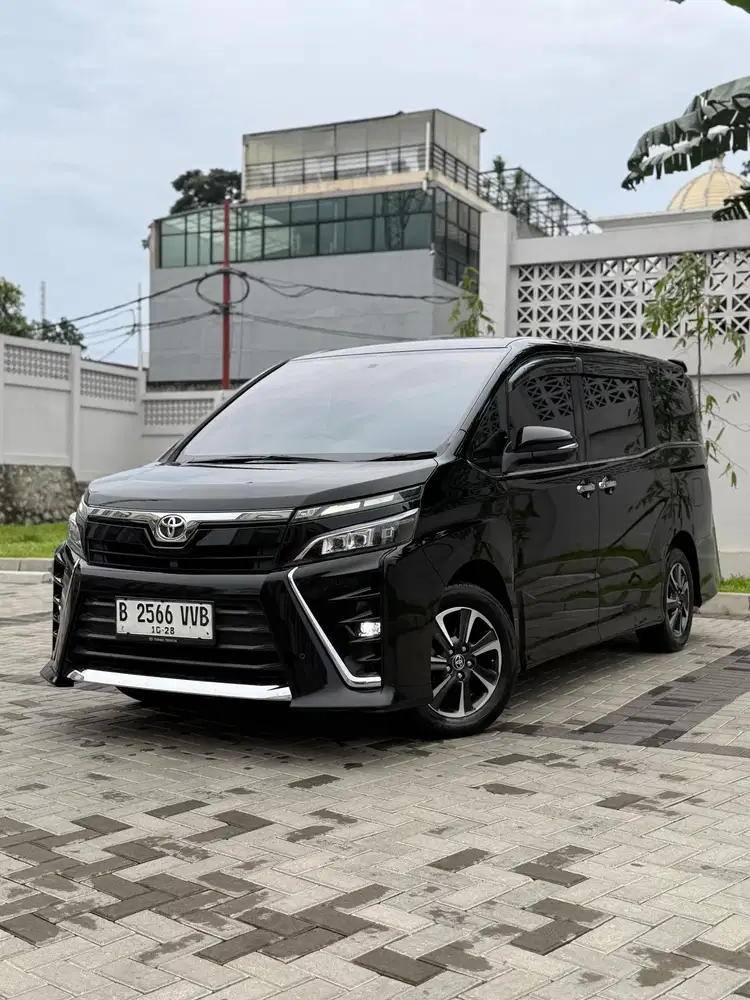 Toyota Voxy 2019 Bensin