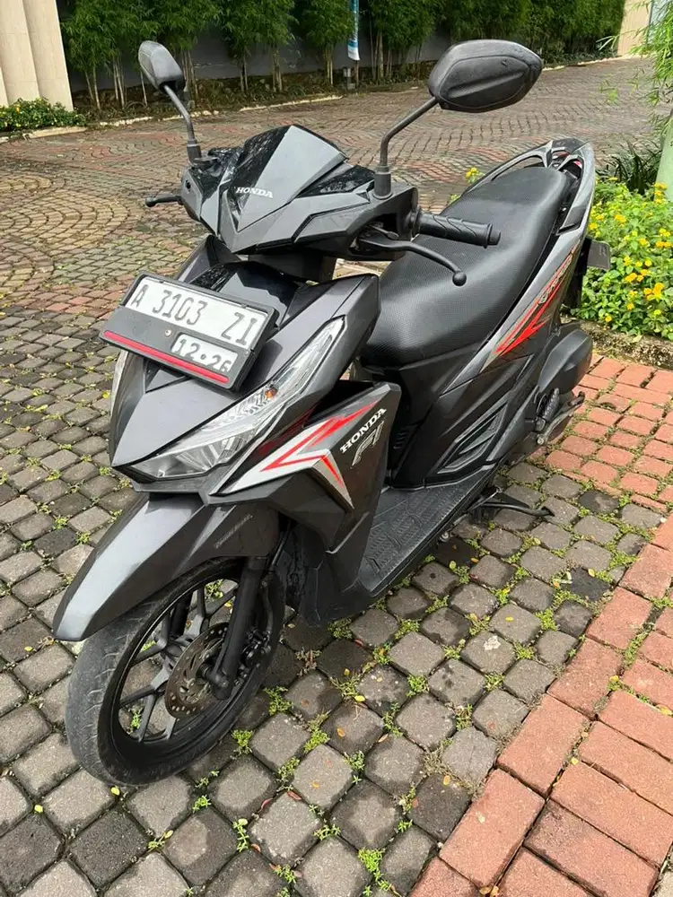 Vario 125 Cbs  Led Old Hitam Glossy