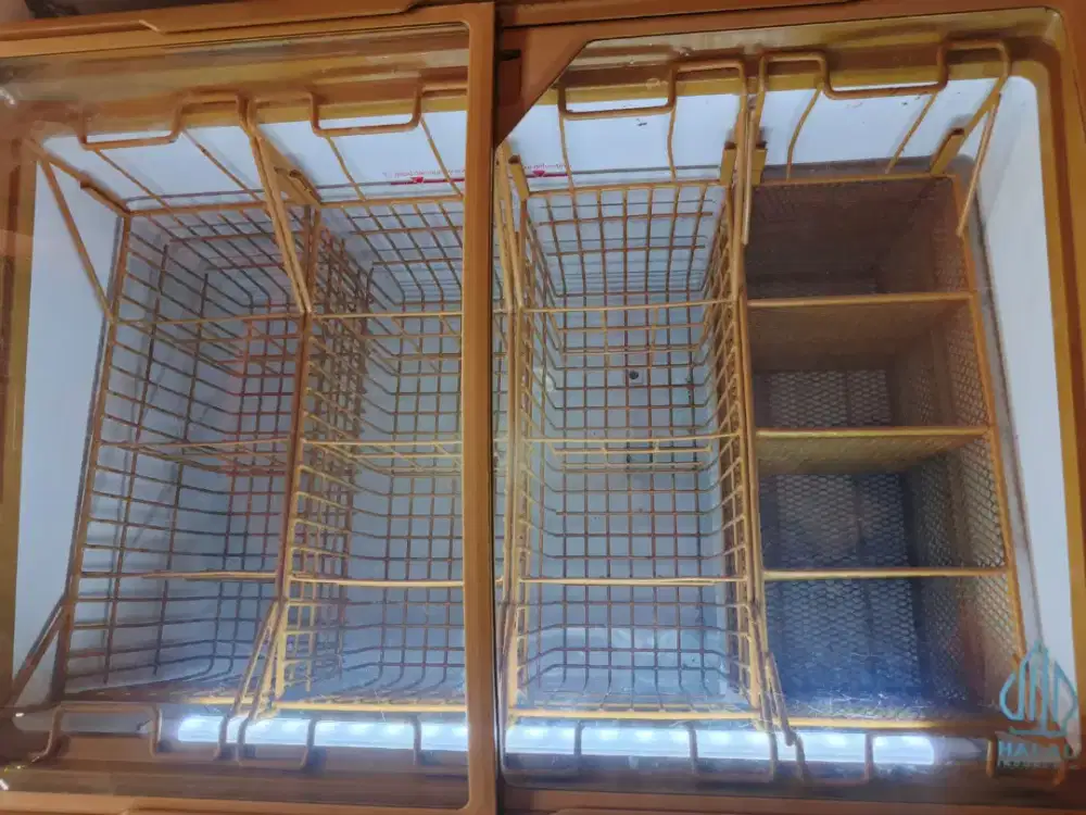 Freezer sleding kaca