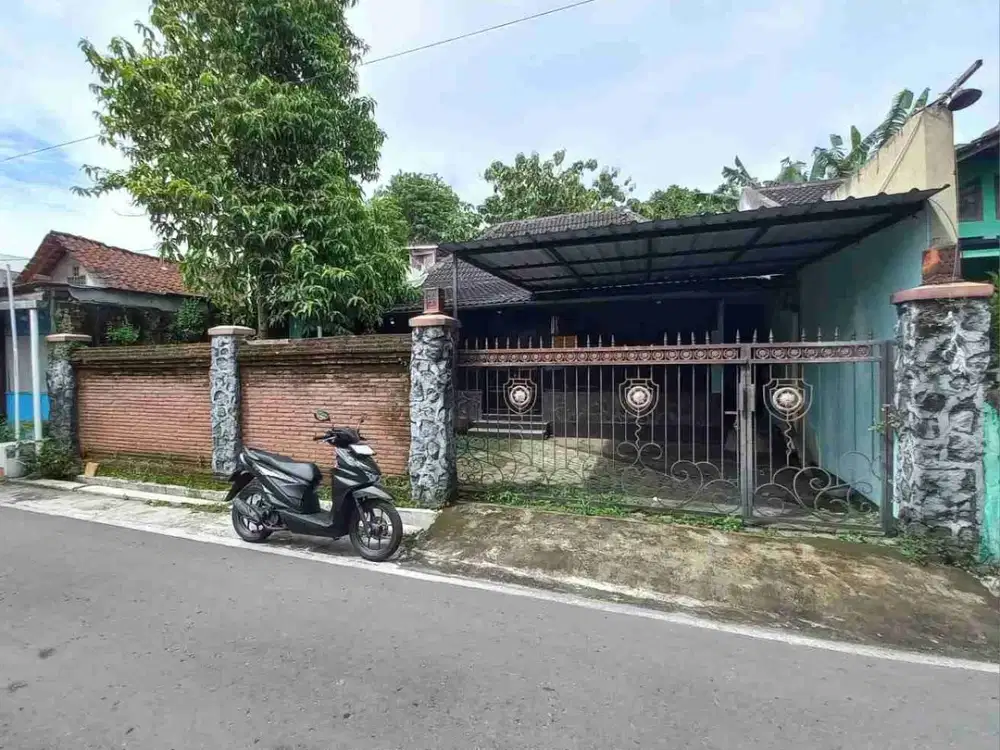 Dijual Rumah Gumpang Kartosuro Solo