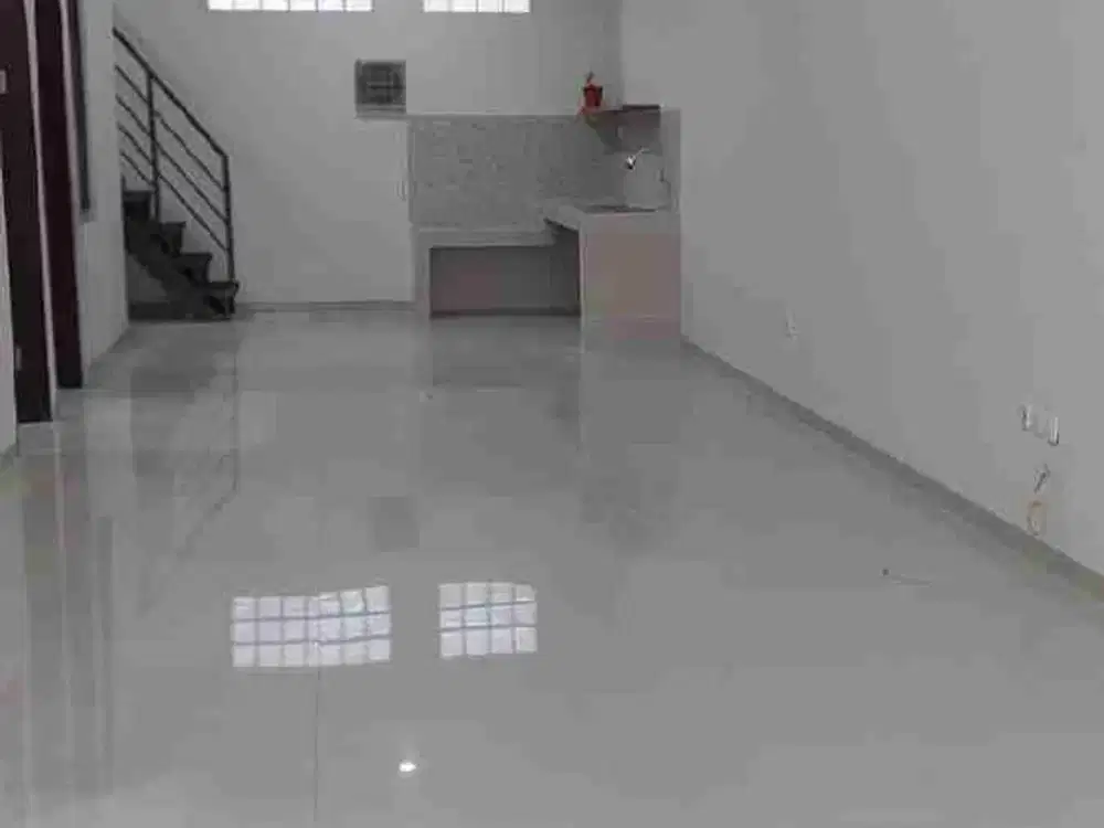 jual rumah bagus taman kopo indah 2