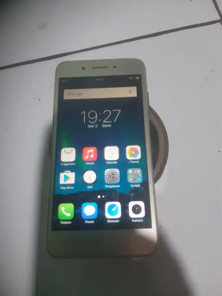 Vivo y53 2/16gb
