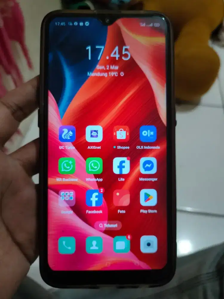 Oppo F9 4G 4/64 layar 6.3 inchi tt/barter