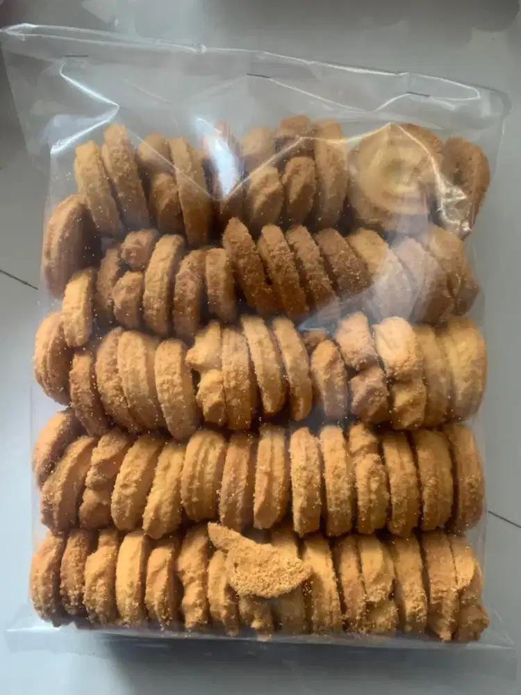 Kue lebaran buat isi toples