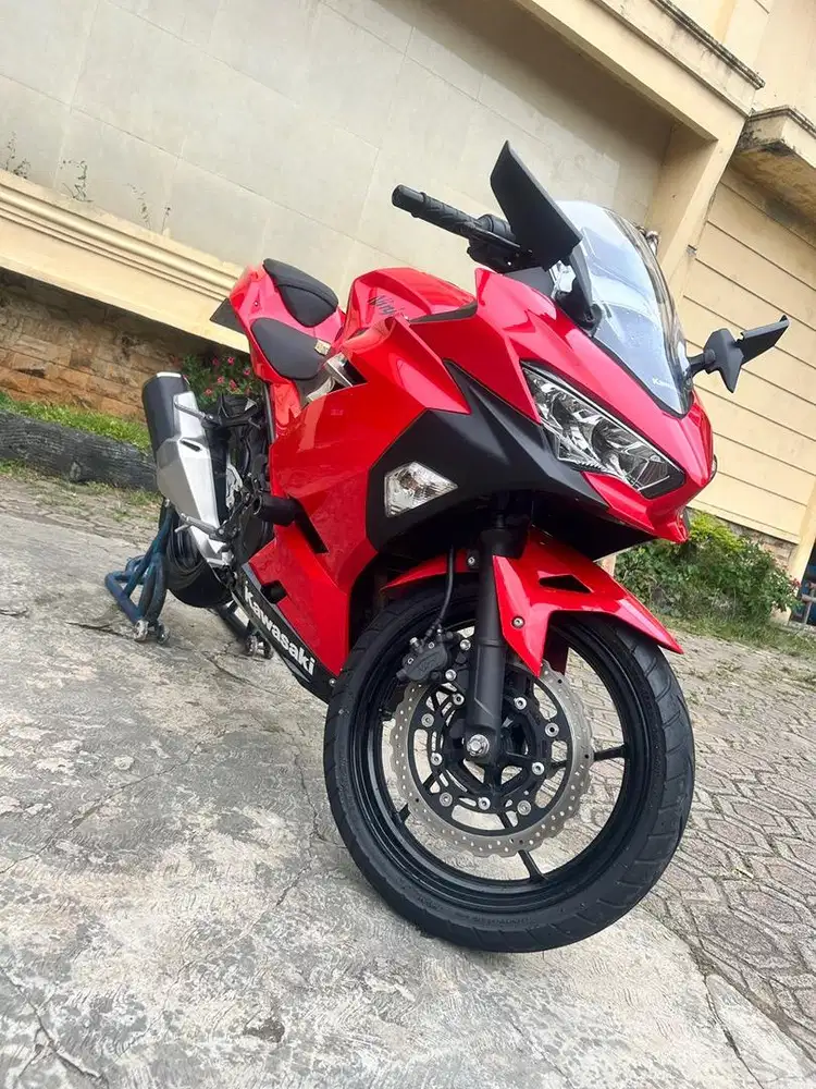 Kawaski ninja 250R  kilomtr 5 rbu