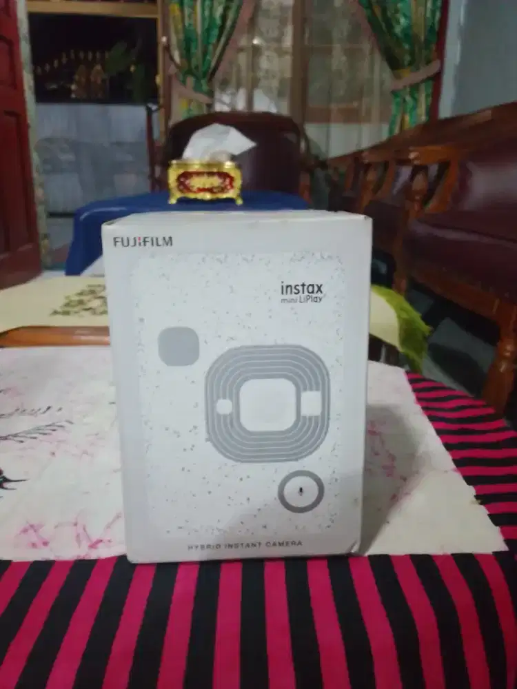 FUJIFILM instax mini liplay HM1 hybrid instant camera