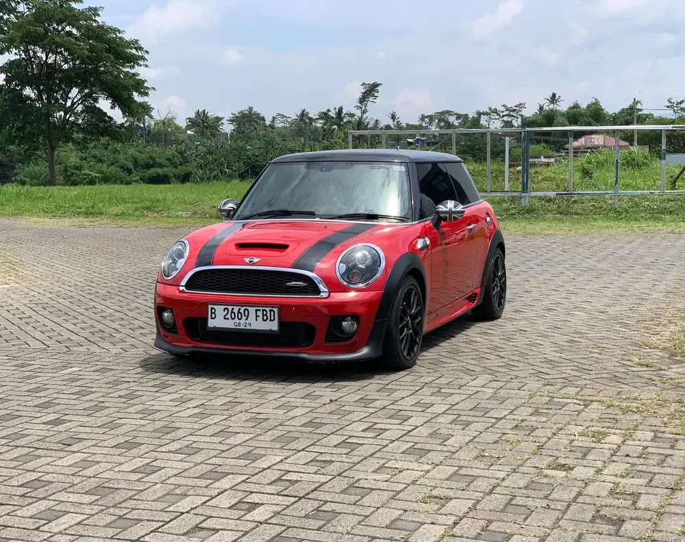 MINI COOPERS 1.6 S TURBO JCW AT 2014