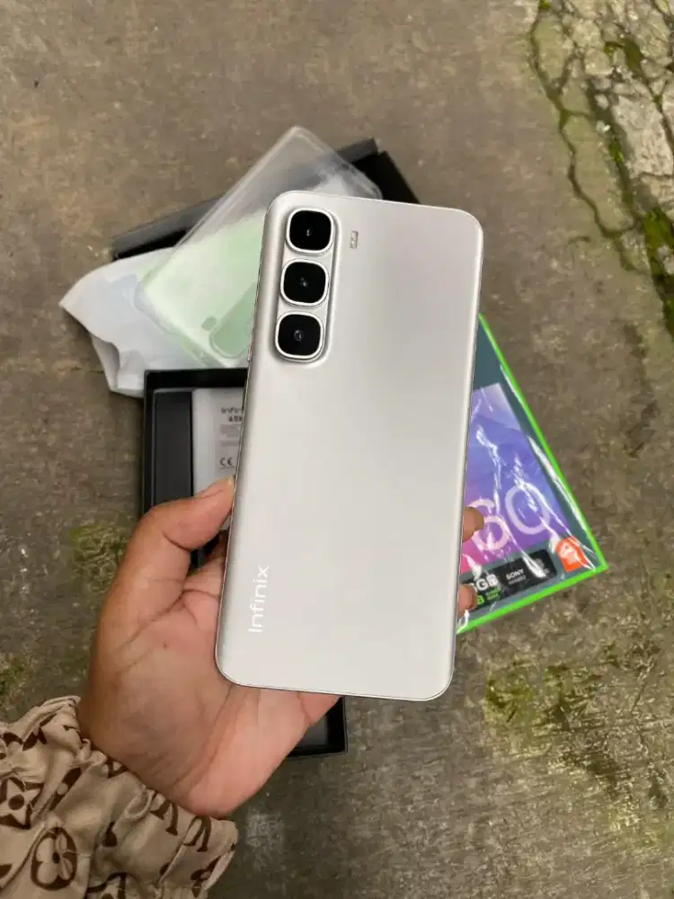 Infinix Hot 60 Pro+ 16/256 1 Minggu Pakai