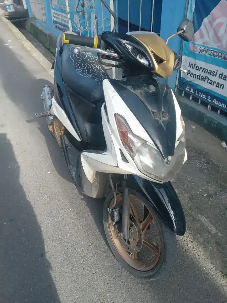 Yamaha xeon karbu 2011