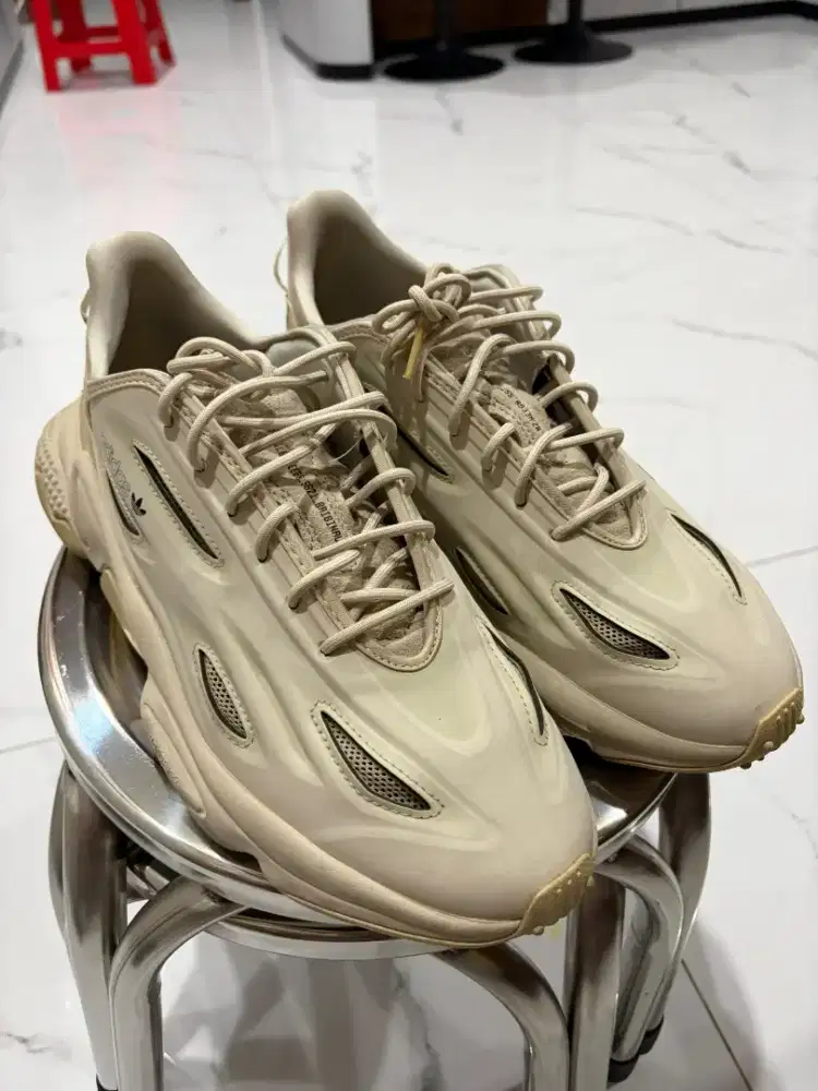 Adidas ozweego celox beige