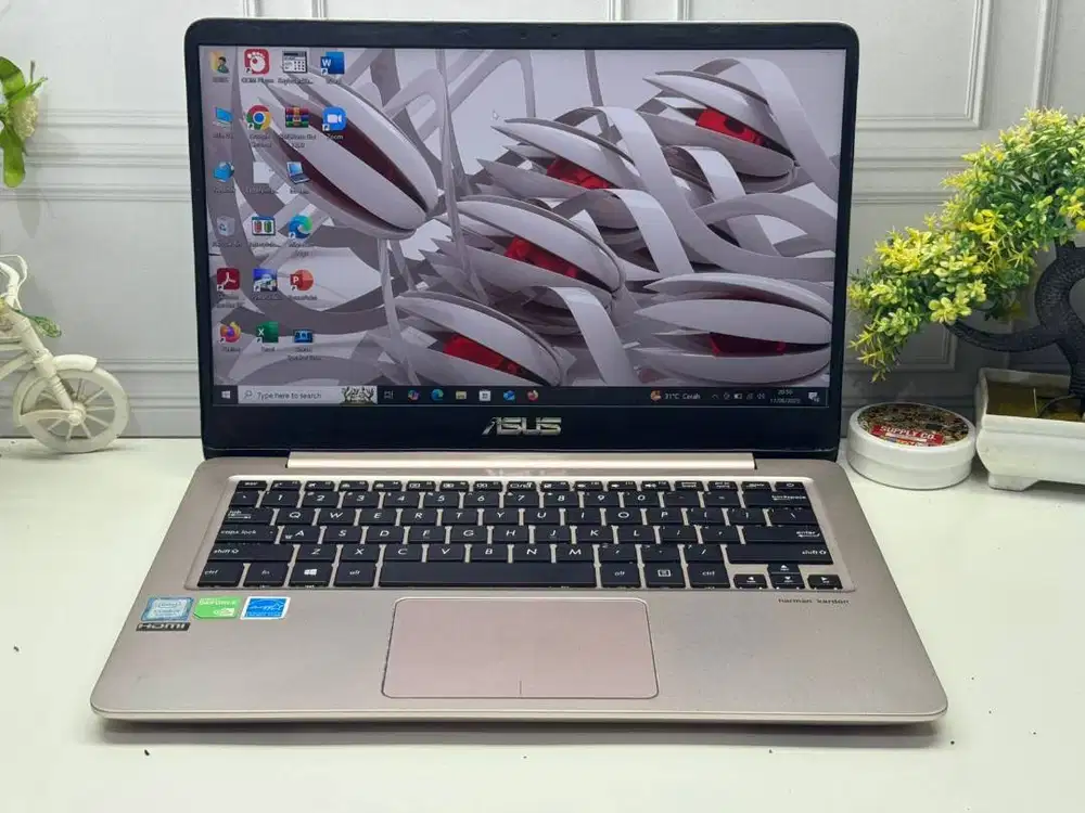 SUPERRR SLIM LAPTOP ASUS ZENBOOK UX410UQK CORE i5 RAM 8GB
