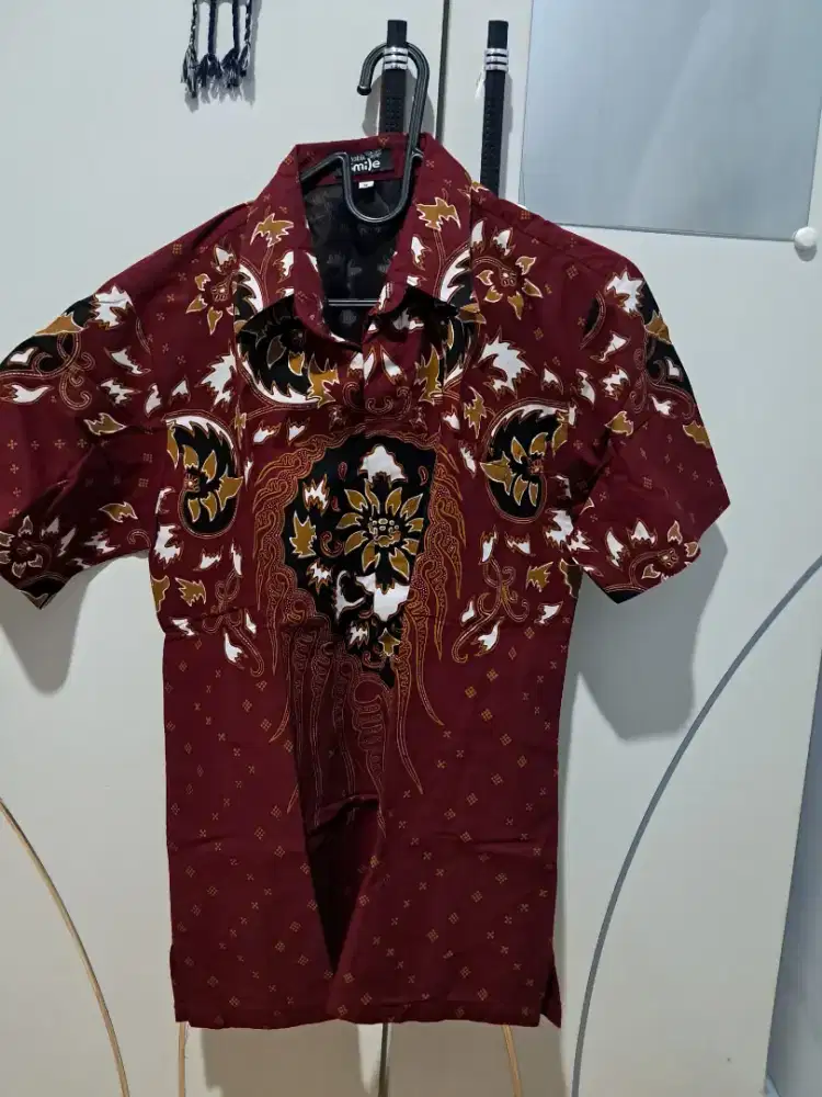 Kemeja Batik Pria Smile M