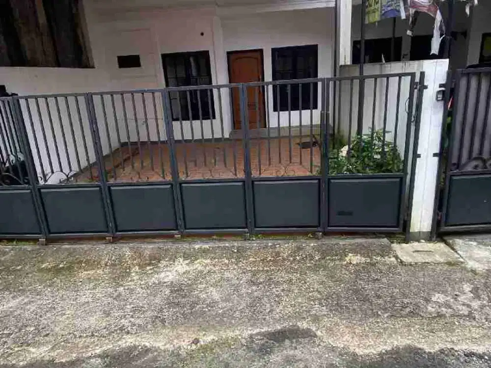 rumah 2 lantai disewakan kedung badak jl sholeh iskandar