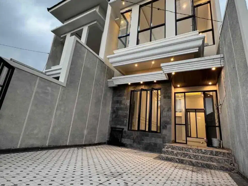 Rumah Baru Minimalis Luass Lebar Dan Panjang Lokasi Lokasi Terdepan  Perumahan Greenlake Wonorejo Jalan lebar 10 meter