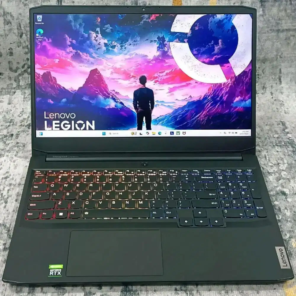 Lenovo Gaming 3 Core i5-11300H 8GB 512GB RTX 3050 4GB 165Hz Like New