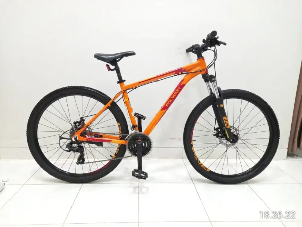 sepeda MTB Polygon cascade 2 & Thrill cleave ukuran 27.5