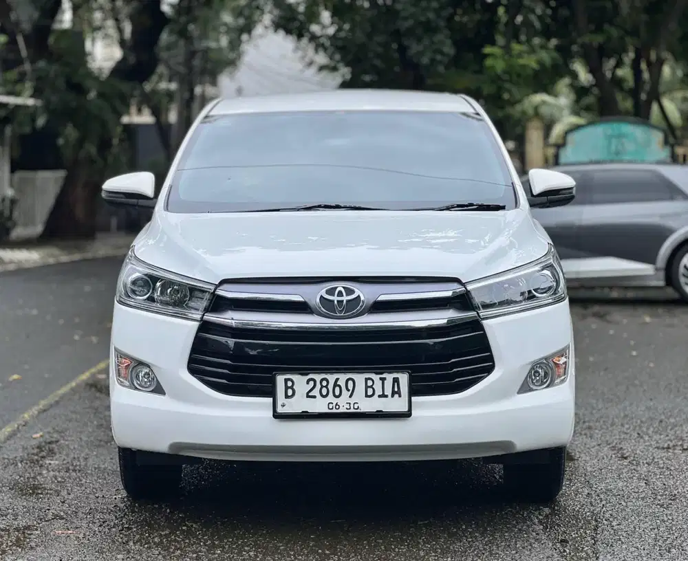TOYOTA INNOVA 2.0 V AT 2019 PUTIH