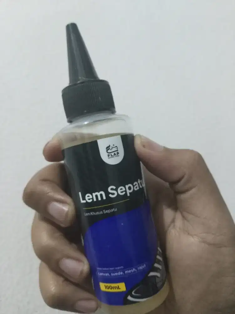 GRATIS! LEM SEPATU FLAP SHOES CARE