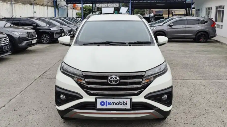 TDP 10JT, Toyota Rush 1.5 S Bensin-AT Putih 2020
