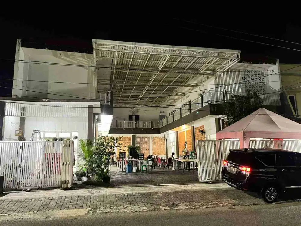 Jual rumah ex resto/ Cafe