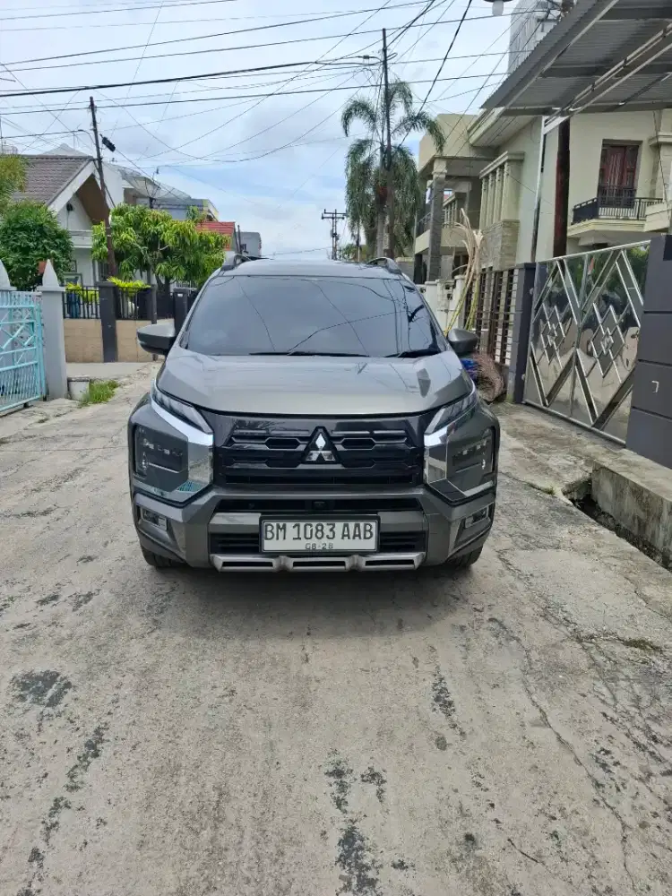 Xpander cross AT plus premium 2023