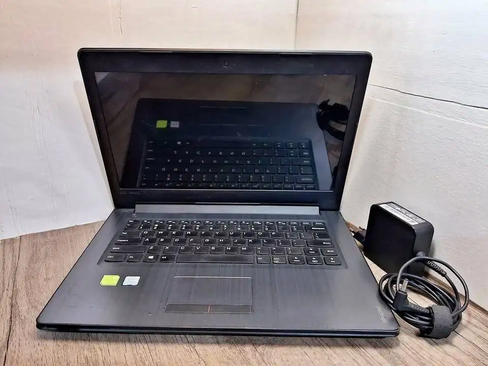 Laptop LENOVO IDEAPAD 320 DUAL VGA SSD