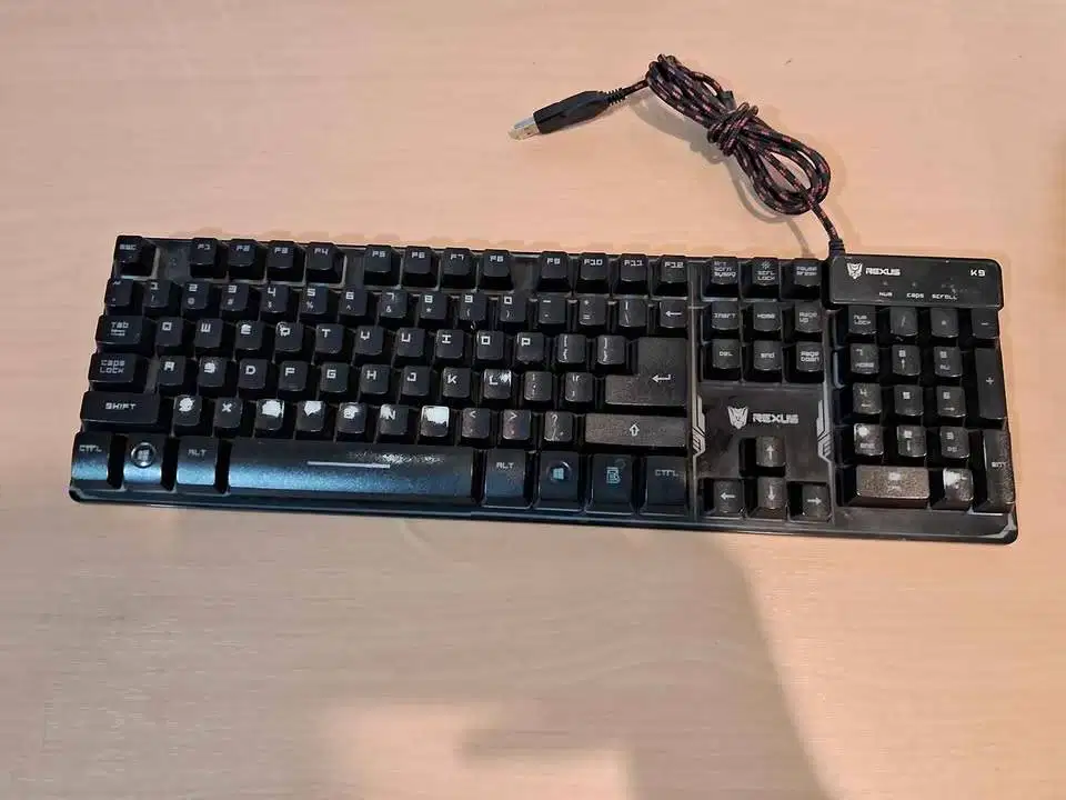 Keybaord rexus k9 rgb