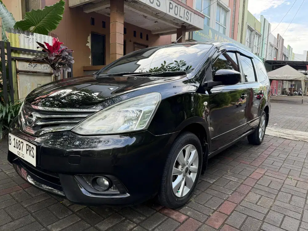 Nissan Grand livina 2014 Bensin