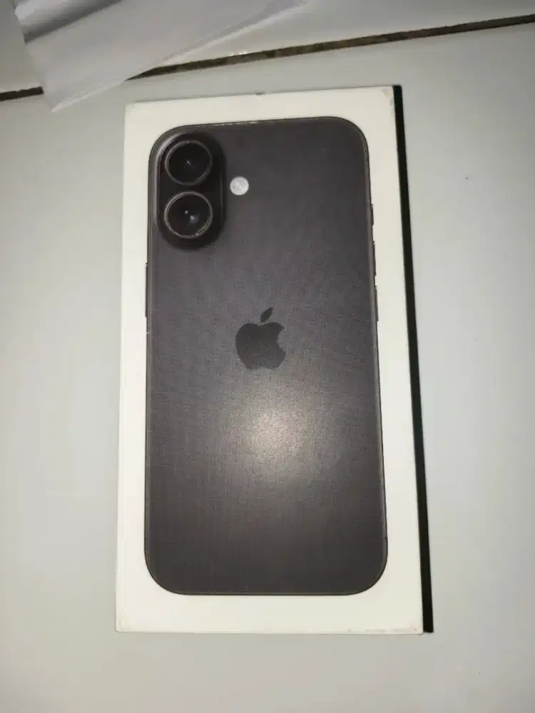 iPhone 16 ibox lengkap baru dan segel aman masih anget garansi on