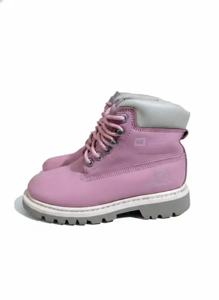 Sepatu Anak Wanita Caterpillar Boots Size 35
