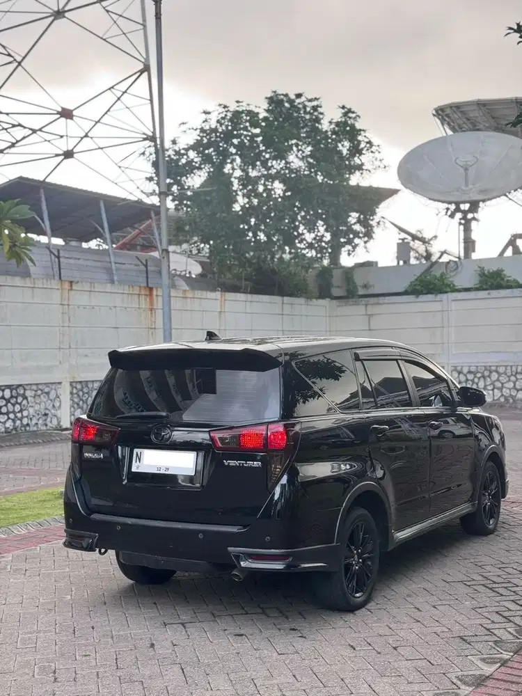 Toyota Kijang Innova 2019 Bensin