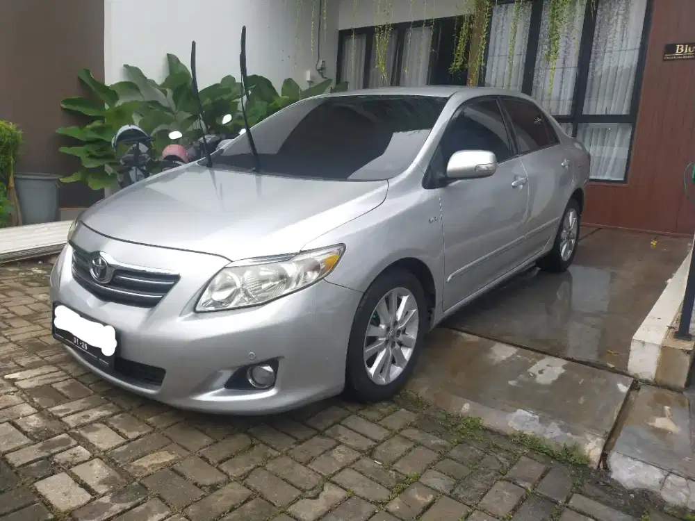 Toyota Altis 1.8V (tipe tertinggi) mewah