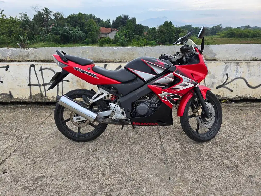 Jual Honda Old CBR 150 cc tahun 2006