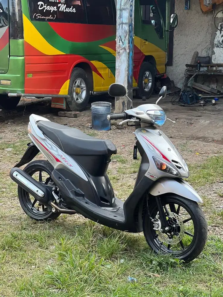 yamah mio sporty 2006 silver