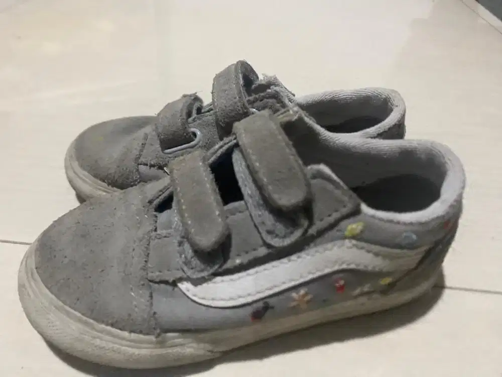 Sepatu vans anak size 25,5